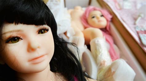 You can watch porn <b>videos</b> of people having sex with dolls, unboxing <b>videos</b>, promotion material from love doll manufacturers, sex doll reviews, people showing off their dolls carefully dressed. . Sexdoll video